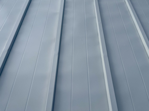 【神奈川・横浜版】遮熱塗装と断熱塗装の違いとは？効果や種類別の耐用年数も紹介！