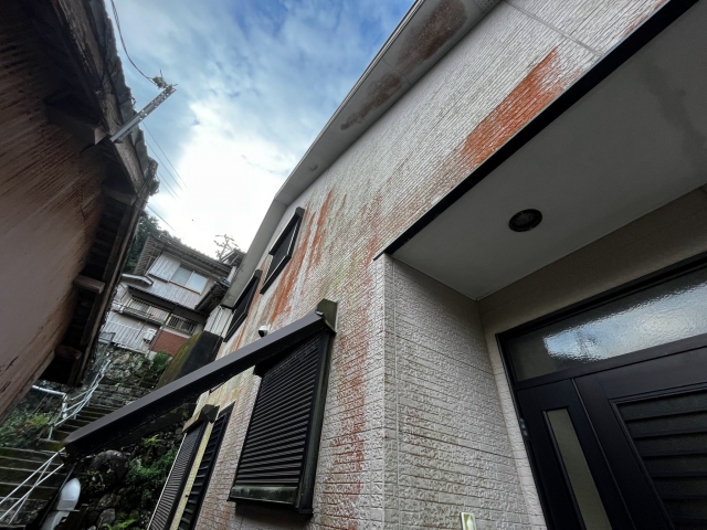 神奈川・横浜の外壁劣化は立地環境で変わる？